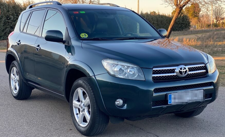 TOYOTA Rav4 2.2 D-CAT 177cv Premium