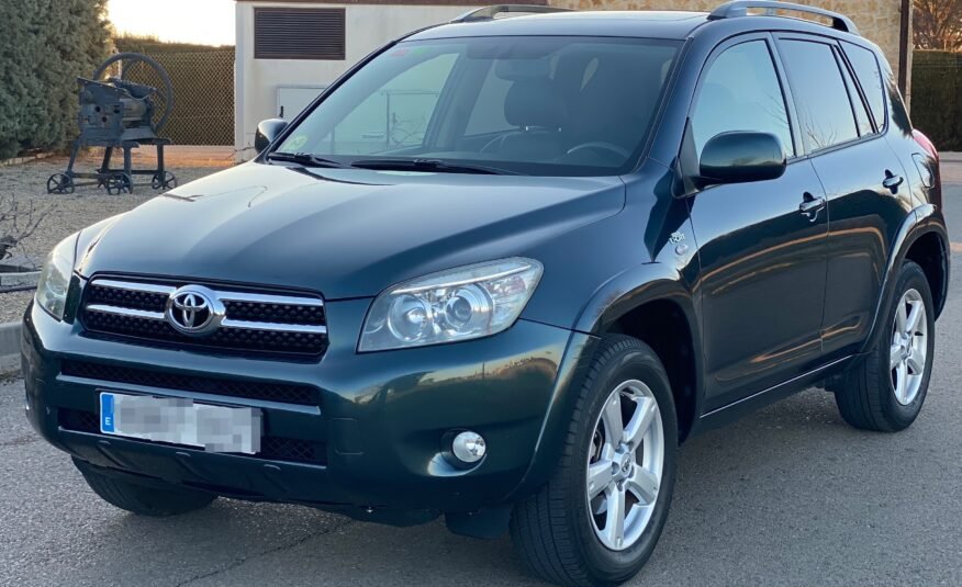 TOYOTA Rav4 2.2 D-CAT 177cv Premium