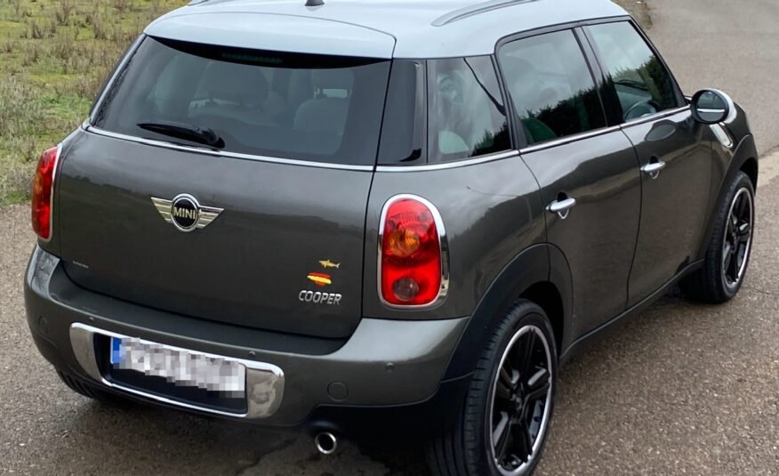 MINI Countryman Cooper 1.6 gasolina 122cv