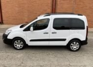 PEUGEOT Partner 1.6 HDI 92cv, acabado TEPEE Outdoor, 5 plazas