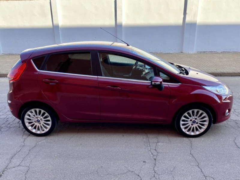 FORD Fiesta 1.6 TDCI 95cv Titanium