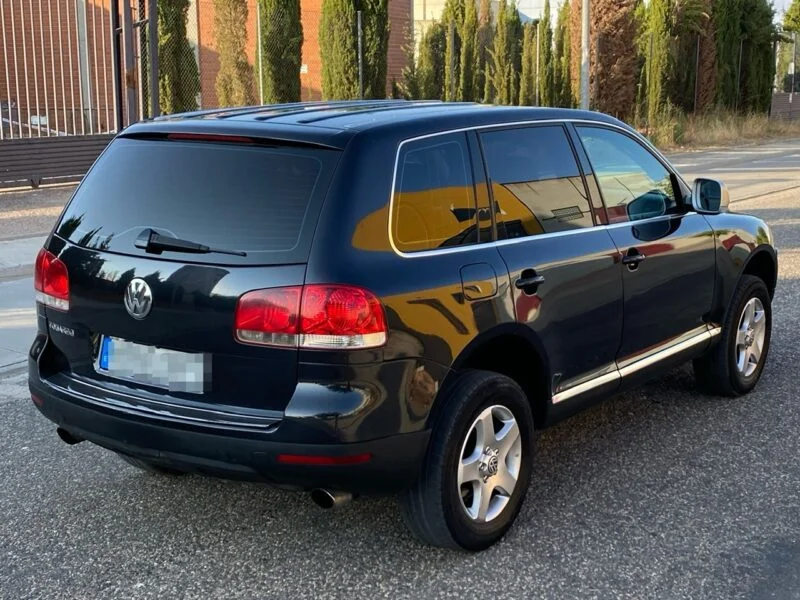 VOLKSWAGEN Touareg R5 2.5 TDI