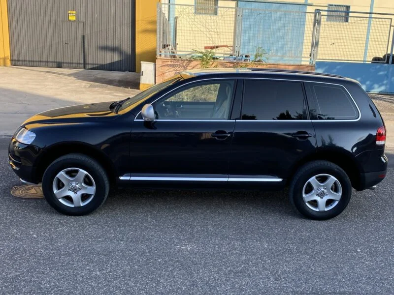 VOLKSWAGEN Touareg R5 2.5 TDI