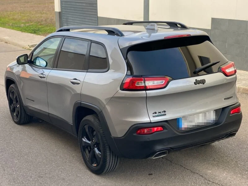 JEEP Cherokee 2.2 MJD 200cv, Active Drive I, Auto 9v, 4×4, edición NIGHT EAGLE