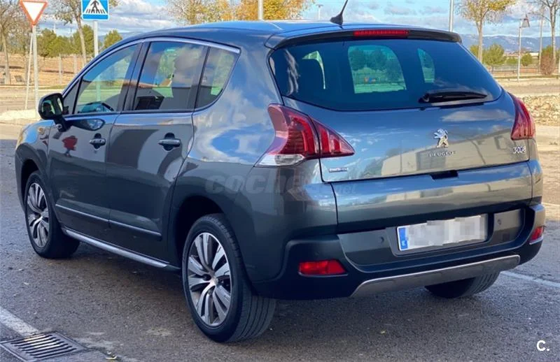 PEUGEOT 3008 Style 1.6 BlueHDI 120 FAP 5p.
