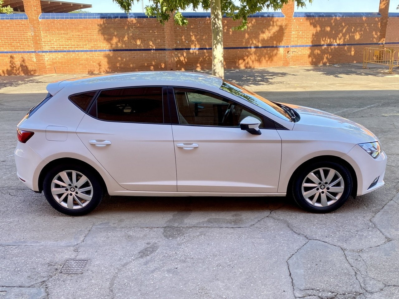 SEAT Leon 1.6 TDI 110cv Reference