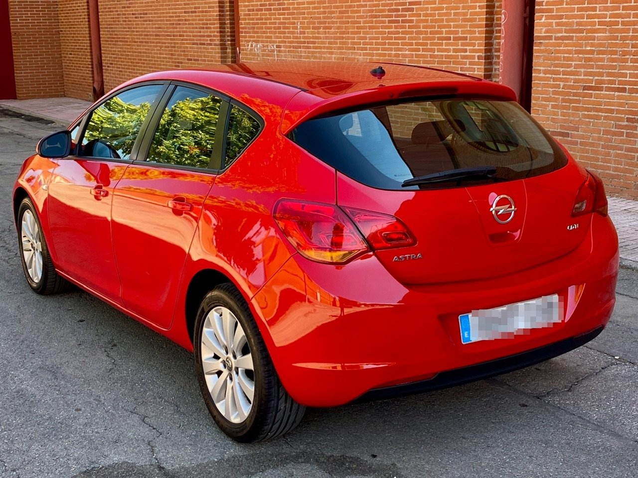 OPEL Astra 1.7 CDTi 110cv 6 velocidades
