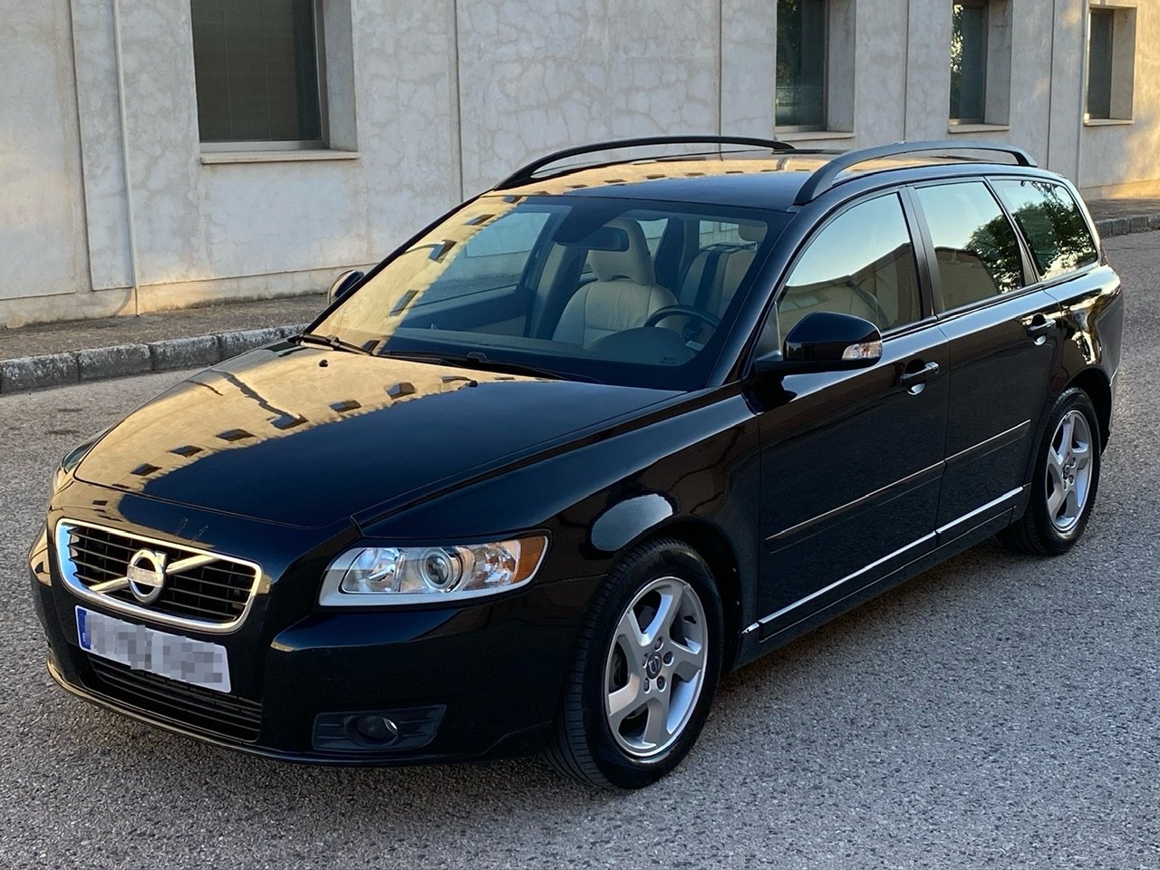 VOLVO V50 1.6D 136cv Drive Momentum