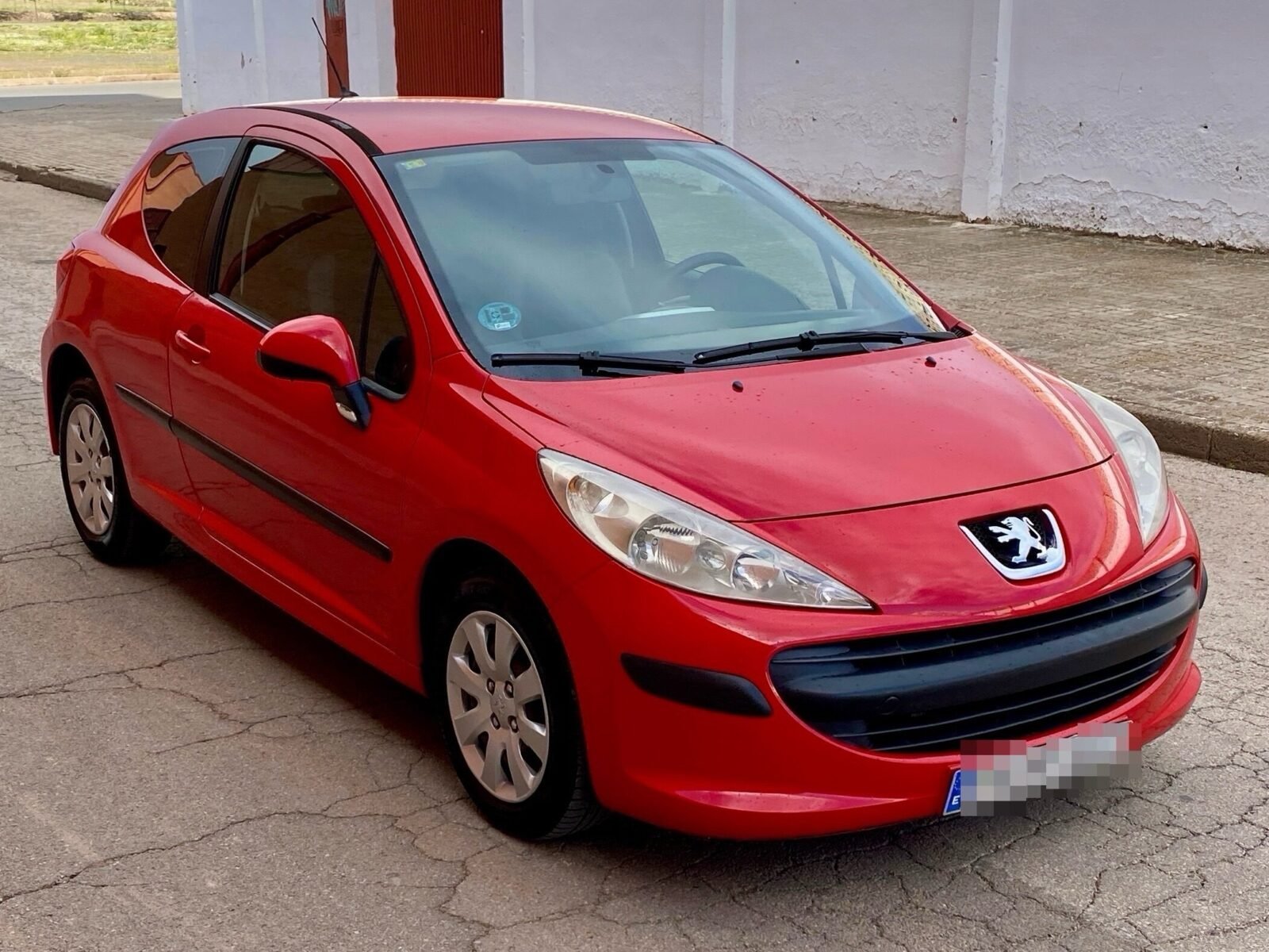 PEUGEOT 207 1.4 VTi 95cv 3 puertas