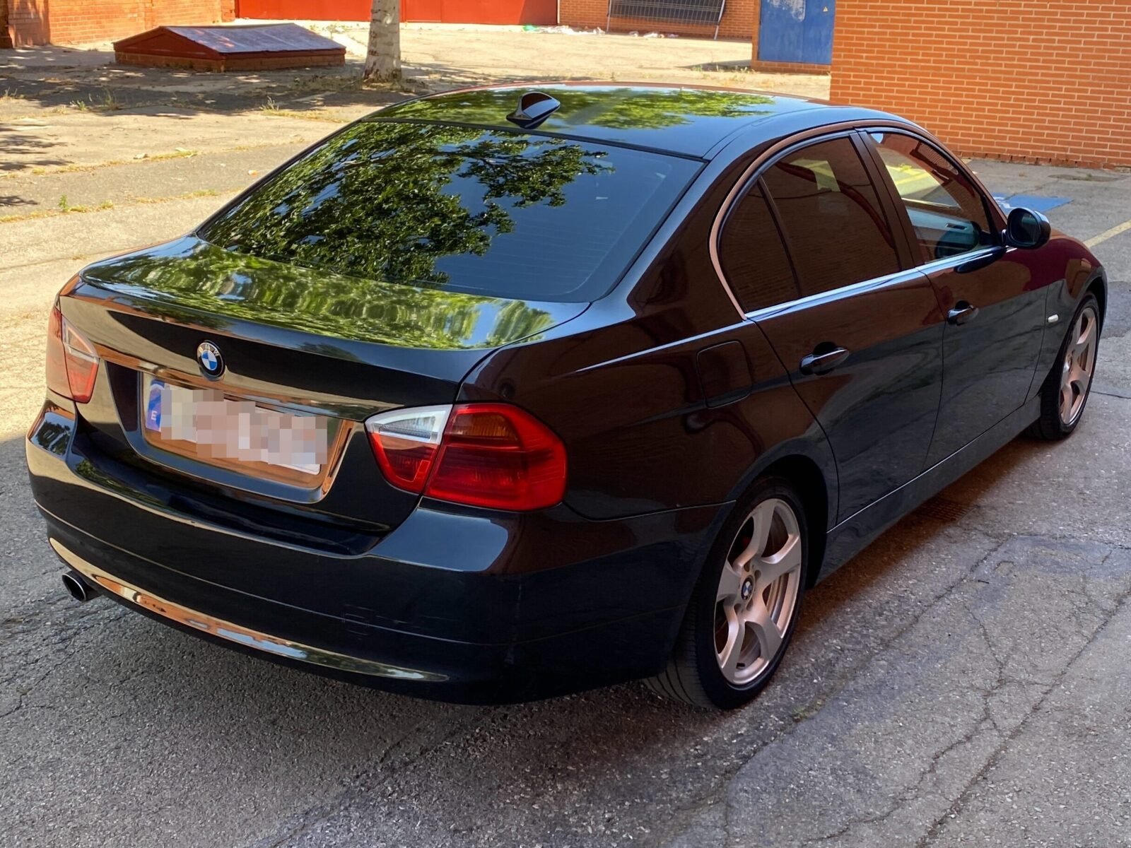 BMW Serie 3 318d 143cv