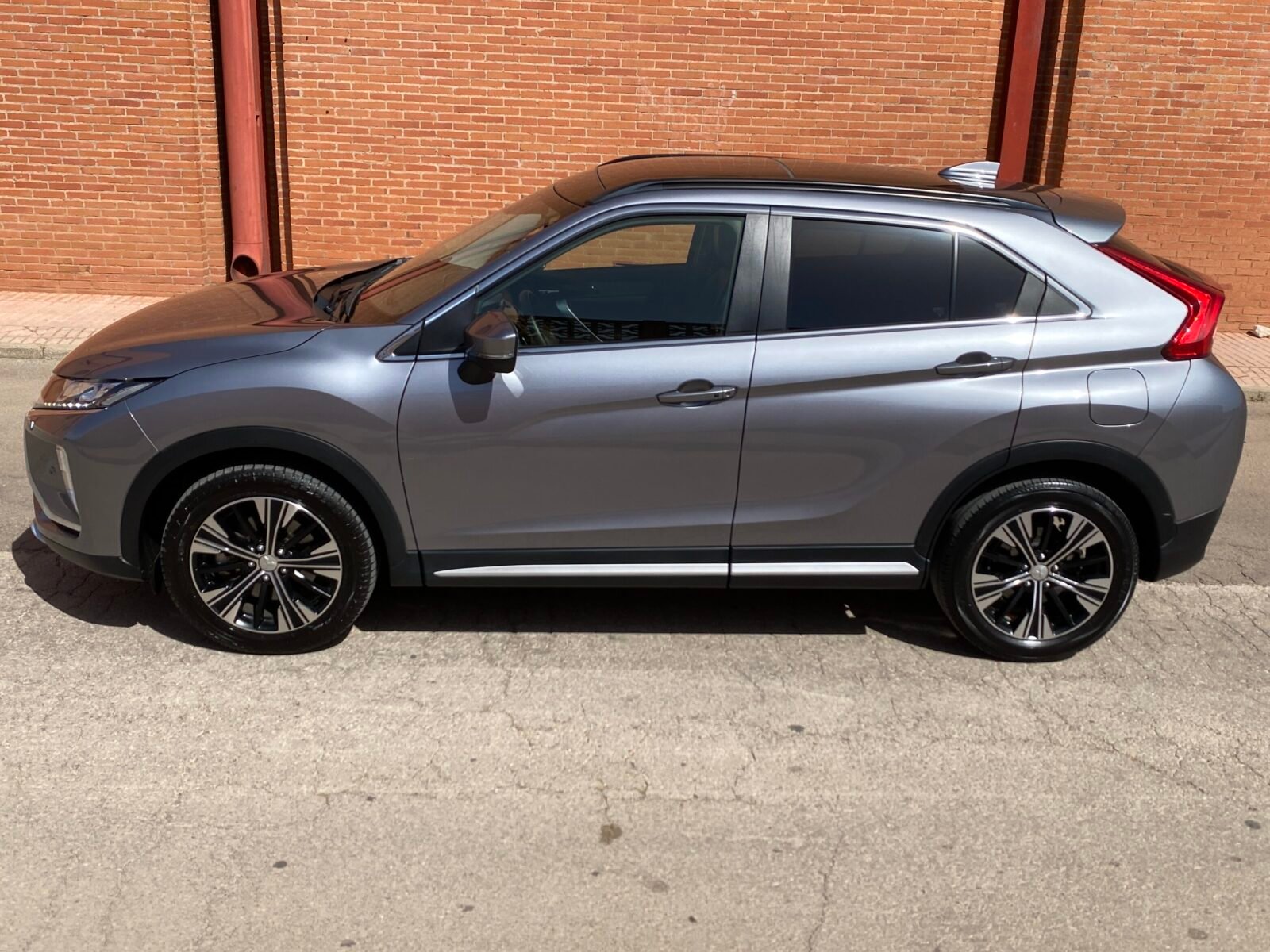 MITSUBISHI Eclipse Cross 150T KAITEKI 4WD CVT 163 CV