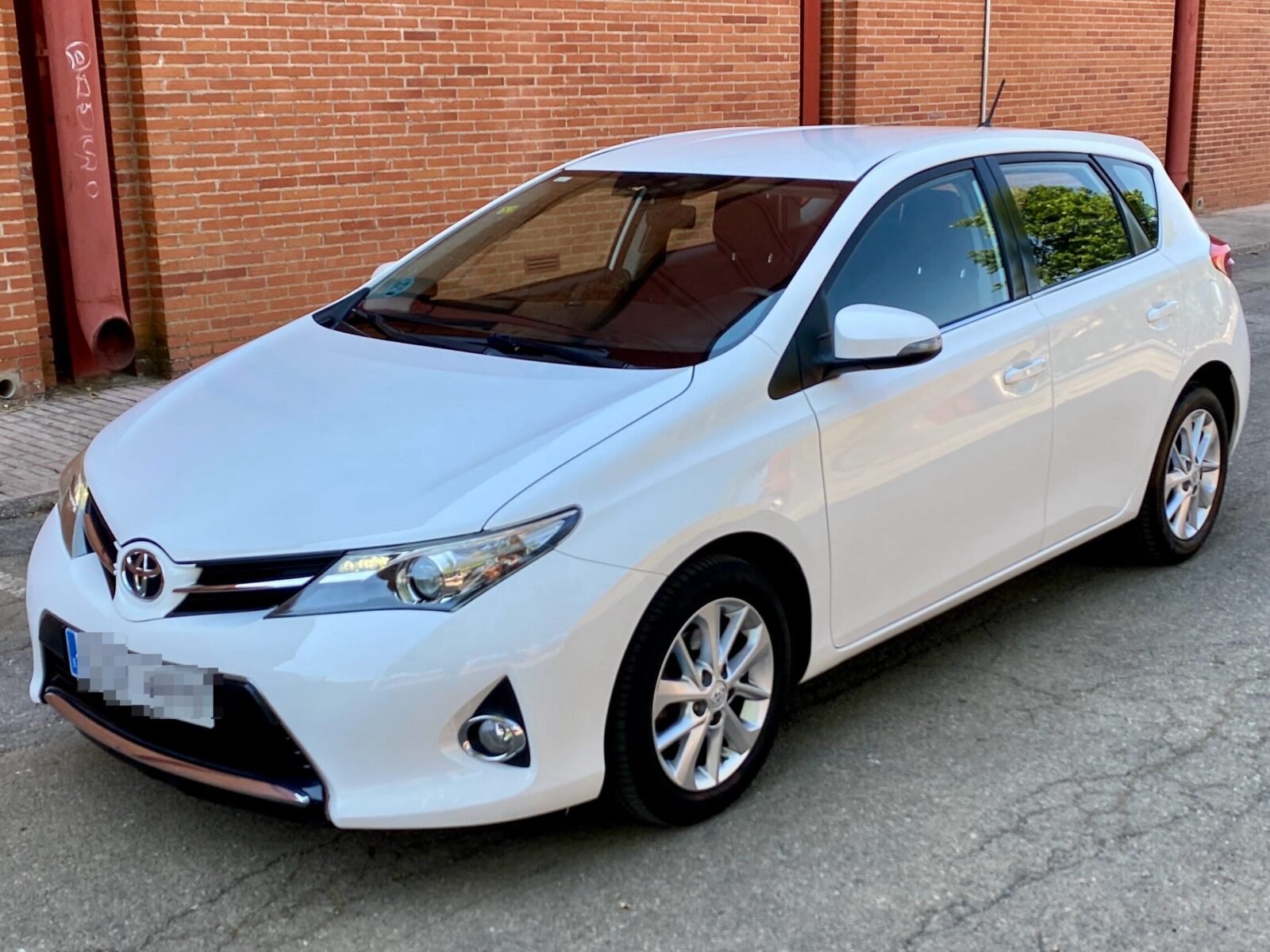 TOYOTA Auris 1.6 VVT-i 132 CV