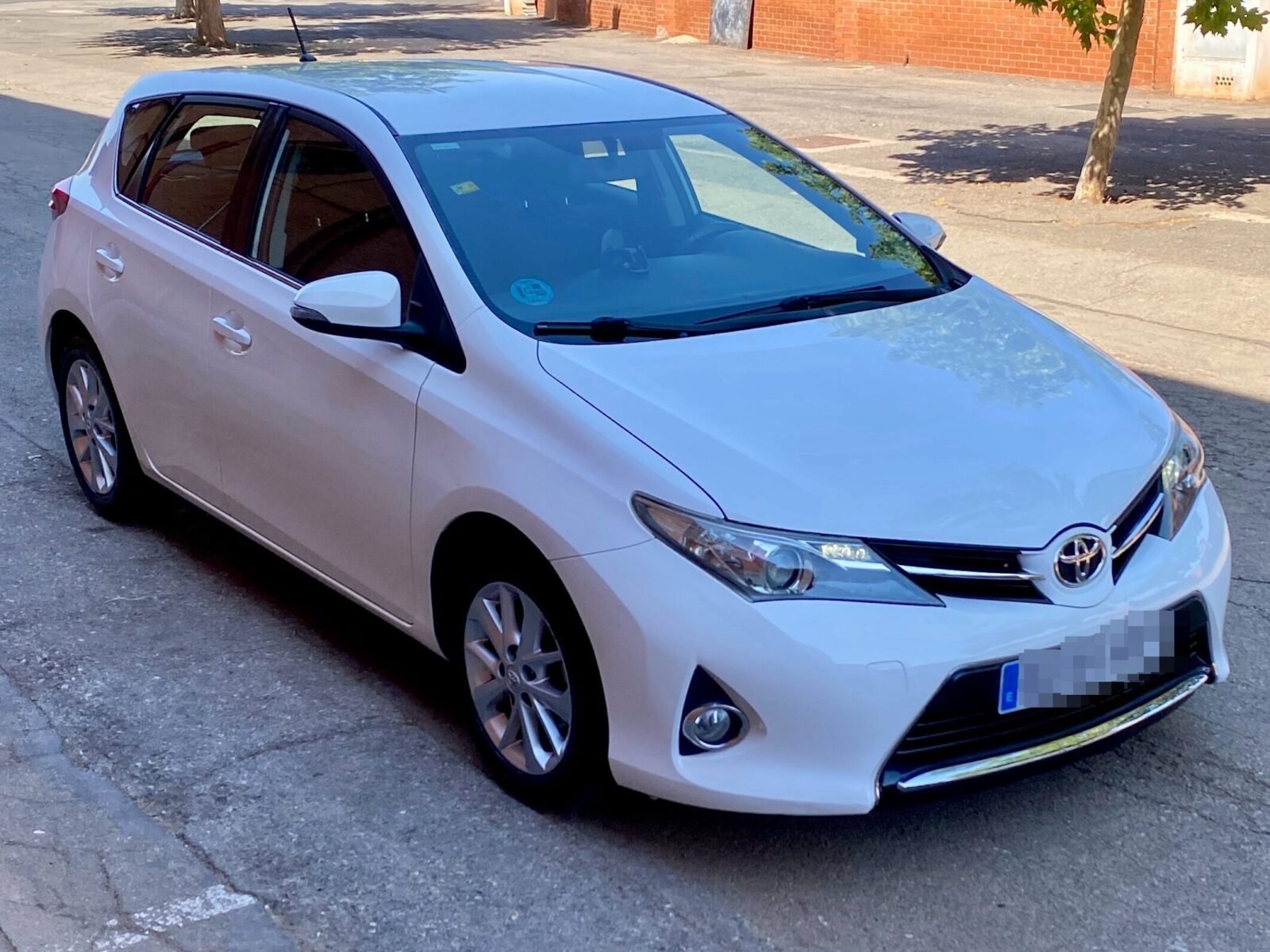 TOYOTA Auris 1.6 VVT-i 132 CV