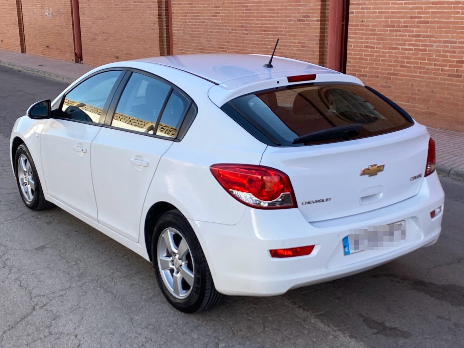 CHEVROLET CRUZE 1.6 16v 124cv