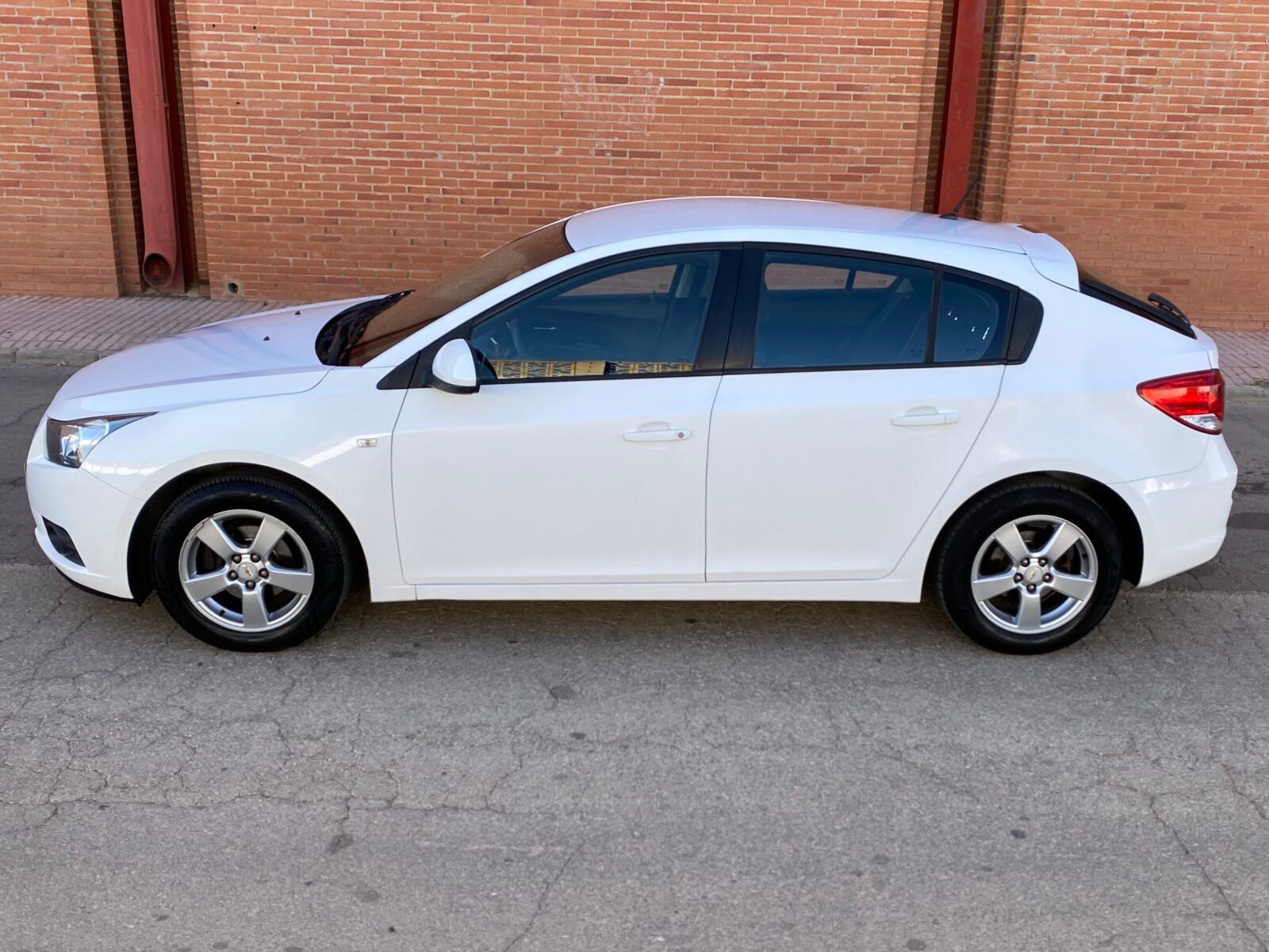 CHEVROLET CRUZE 1.6 16v 124cv