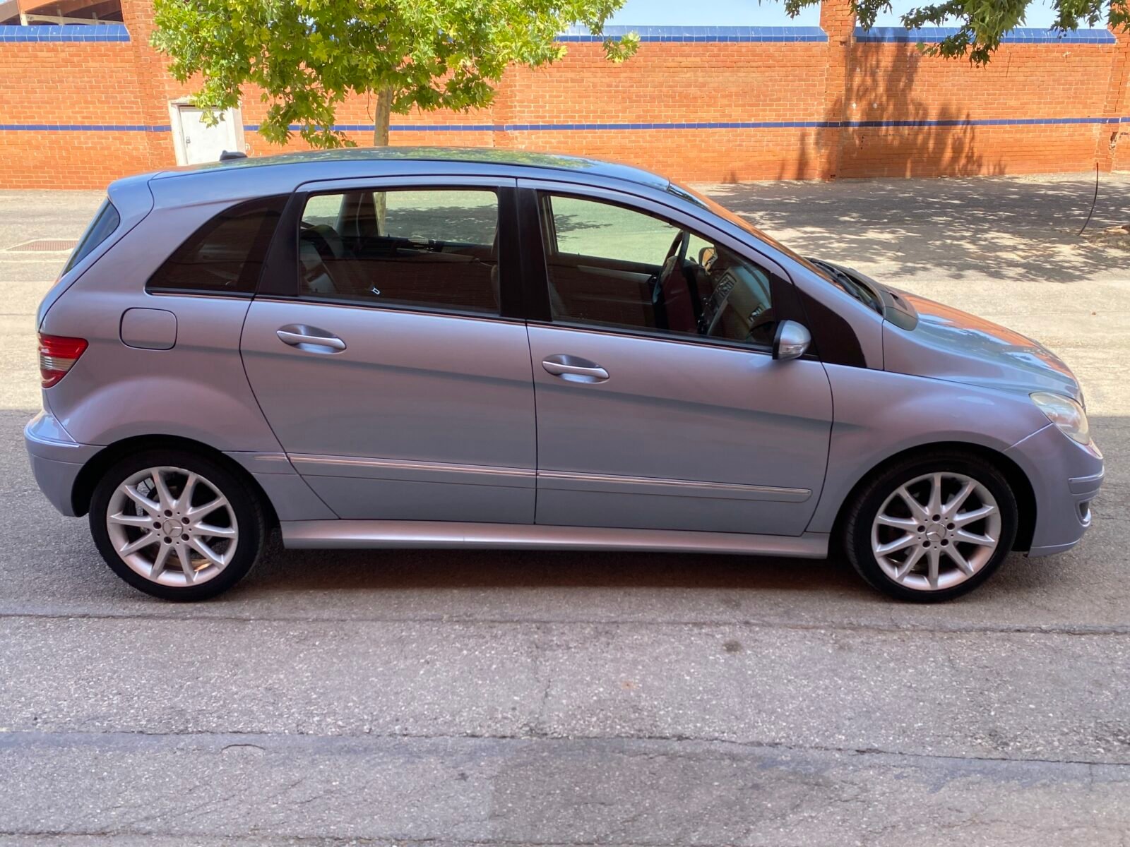 MERCEDES-BENZ Clase b B180 CDI 109cv Sport
