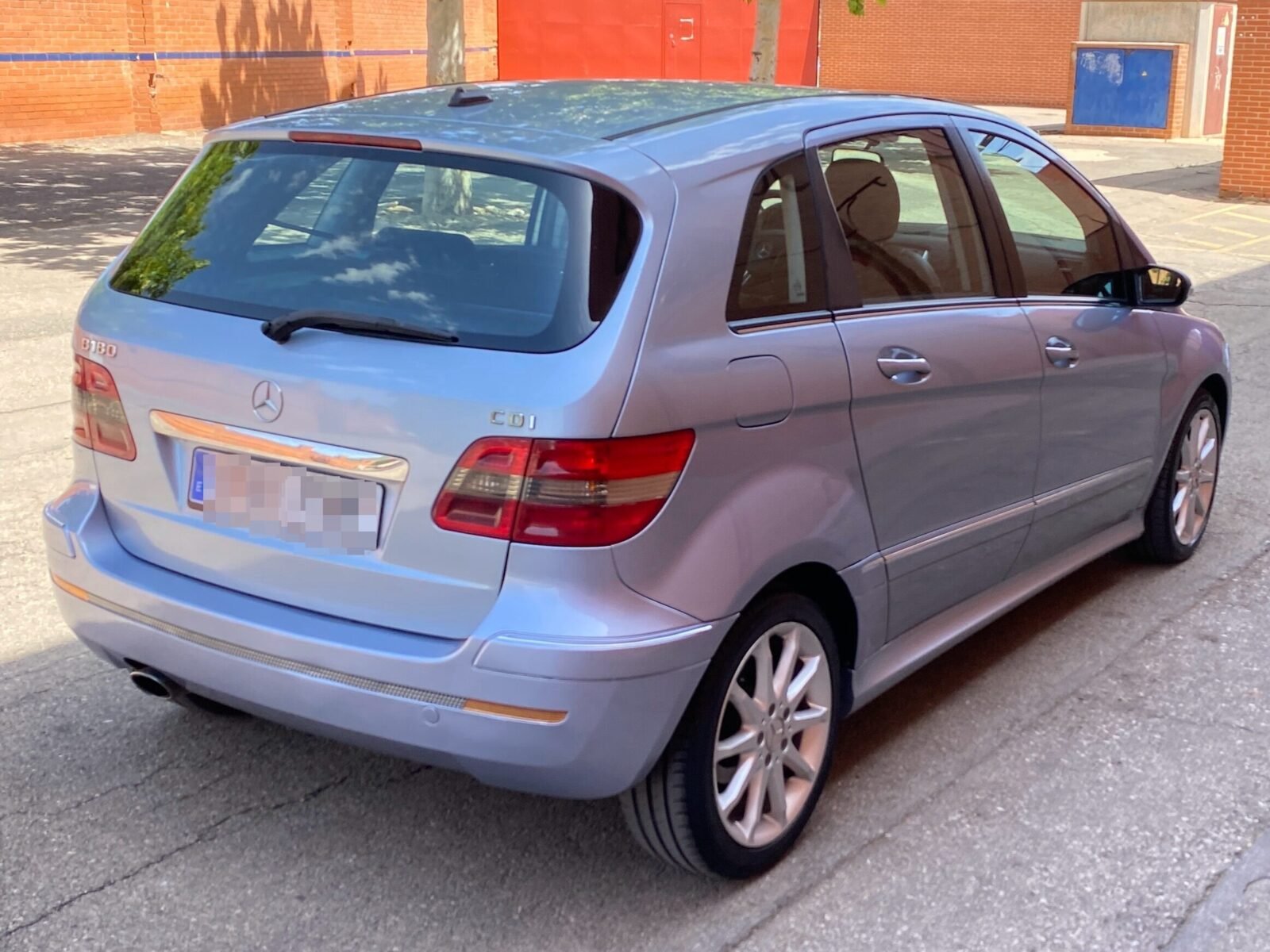 MERCEDES-BENZ Clase b B180 CDI 109cv Sport