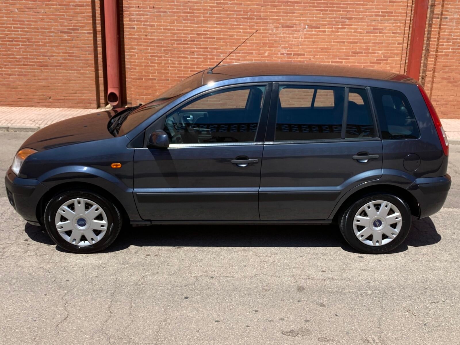 FORD Fusion 1.4 TDCI 68cv AUTOMATICO