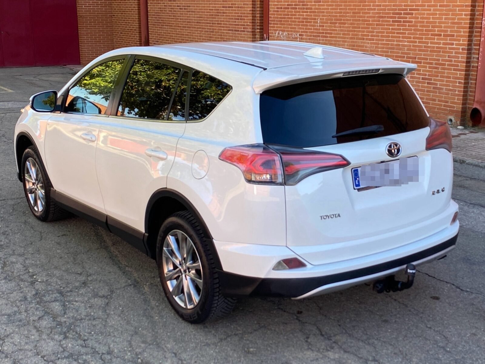 TOYOTA Rav4 2.0 D-4D 143cv Advance